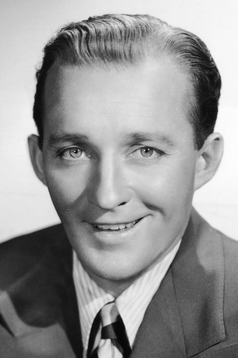 Bing Crosby - 1903-1977, USA - Actor | White Christmas, High Society, Going My Way, The Country Girl ... #BingCrosby Rodeo Rider, Classic Film Stars, Cowboy Girl, Bing Crosby, Collage Ideas, Blue Room, Hollywood Actors, Thanks For The Memories, Film Stars