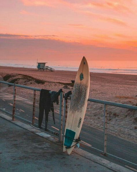 Surf | Sunset Manhattan Beach California, Surfing Aesthetic, Surf Aesthetic, Mavericks Surfing, Surf Vibes, Surf Life, Surf Beach, Retro Summer, Skateboard Art