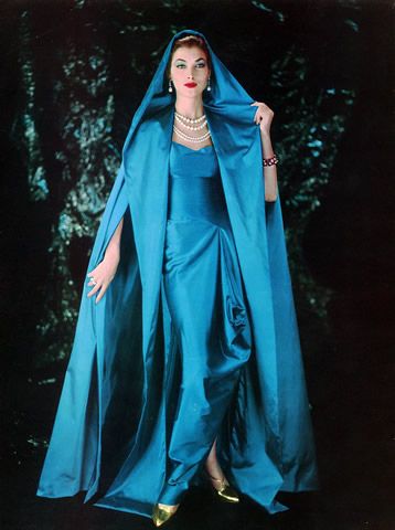 fabulous color to match the elegance - - blue satin gown and cape by Gres, 1957 Madame Gres, Glamour Vintage, Quotes Fashion, Satin Evening Gown, Basic Fashion, Satin Evening Dresses, Look Retro, Fashion 1950s, Retro Mode