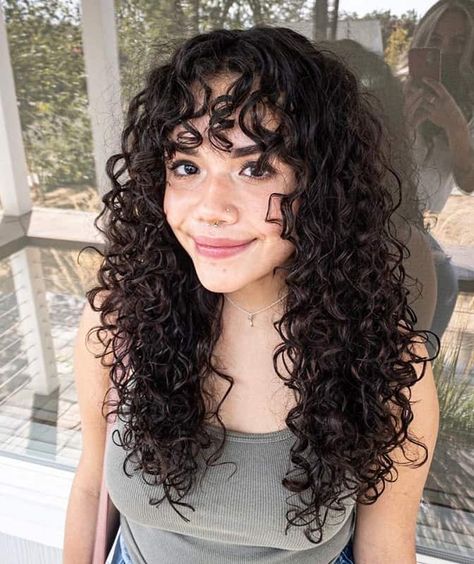 Long Curly Haircuts Round Face, Curly Hair Layers And Bangs, Long Curls With Bangs, Perm Inspiration, Really Curly Hairstyles, Haircuts For Curly Hair Natural Curls, 3b Hairstyles, Mid Length Curly Hair, Curly Asian Hair