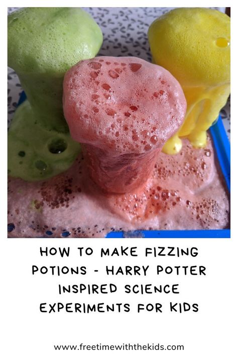 How to make fizzing potions at home | Easy stem experiments for kids | Harry Potter inspired science | Free Time with the Kids Make your own, safe, "boiling" potions Harry Potter Potions Recipes, Harry Potter Science, Hp Potions, Potions Harry Potter, How To Make Potions, Potions For Kids, Making Potions, Halloween Science Activities, Harry Potter Activities