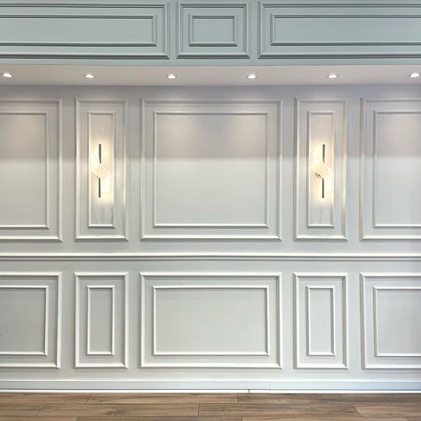 Lined White Polystyrene Wall Molding Wainscoting Paneling - Etsy Molding Wallpaper, Wall Moulding Panels, Moulding Design, Decorative Wall Molding, Wainscoting Kits, Wall Molding Design, Wall Panels Bedroom, Wall Moulding, Panel Ideas