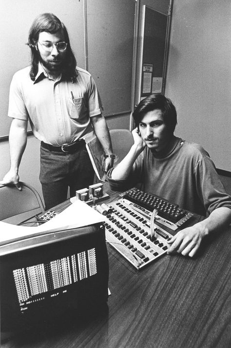 Why Silicon Valley Will Continue to Rule — Backchannel — Medium Steve Jobs Photo, Next Computer, All About Steve, Steve Jobs Apple, Reed College, Job Test, Steve Wozniak, Computer History, Creative Class