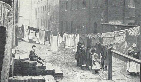 These Grim Realities of Life in London's 19th Century Slums Make Us Squirm - Sovereign Nations Life In London, 19th Century London, 19th Century England, London Queen, The British Empire, London Areas, Victorian London, London History, British Empire