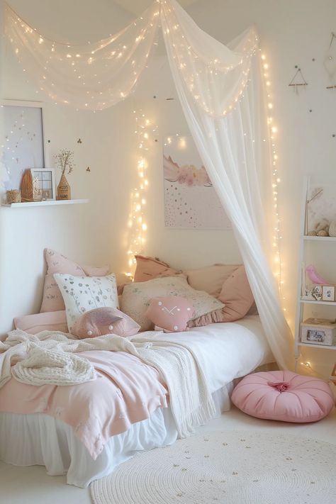 37 Easy Ideas To Decorate A Little Girls Bedroom On A Budget Girls Bedroom With Lights, Aesthetic Girls Room Ideas, Aesthetic Rooms Girl, Bedroom Ideas For 9 Year Girl, Room Idea For Teenage Girl, Bedroom Ideas Girls Kids, 16 Year Girl Bedroom Ideas, Girl Room Aesthetic Ideas, Kids Girl Bedroom Ideas