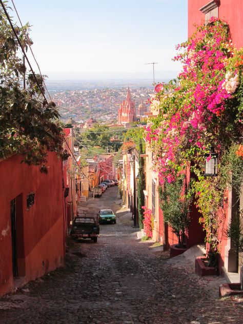 My favorite photo from last time in SMA San Miguel De Allende, Nature, Mexico Countryside, Mexican Aesthetic, Hispanic Aesthetic, Yes It Is, Mexican Decor, I Want To Travel, Dream Lifestyle