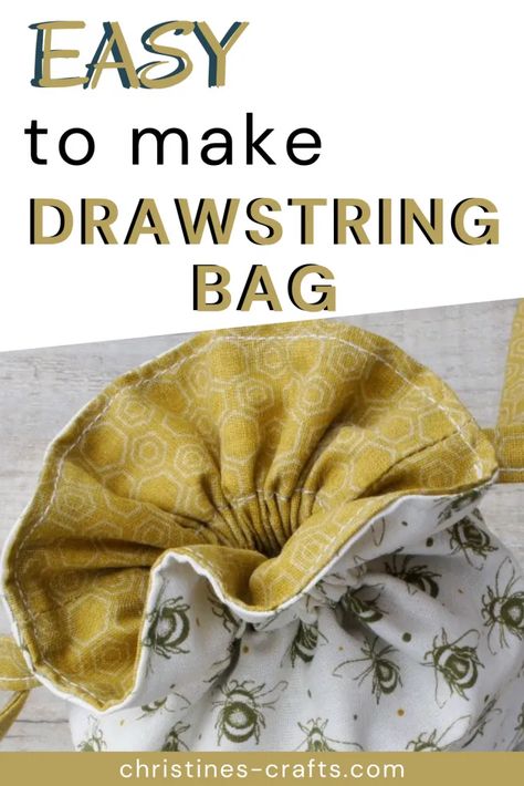 How to Make a Fully Lined Drawstring Bag with Boxed Bottom Diy Fabric Drawstring Gift Bags, Sewing Projects With Flannel, Easy Lined Drawstring Bag Tutorial, Fabric Gift Bags Diy, Diy Fabric Gift Bags, Lined Drawstring Bag, Drawstring Bag Diy, Drawstring Bag Tutorials, Drawstring Bag Pattern