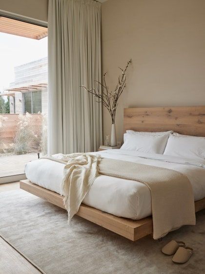 Small Bedrooms, Room Decorations, Japandi Bedroom Design, Design Ložnic, Bedroom Ideas For Couples Modern, تصميم للمنزل العصري, Simple Bed, घर की सजावट, Modern Bedroom Design
