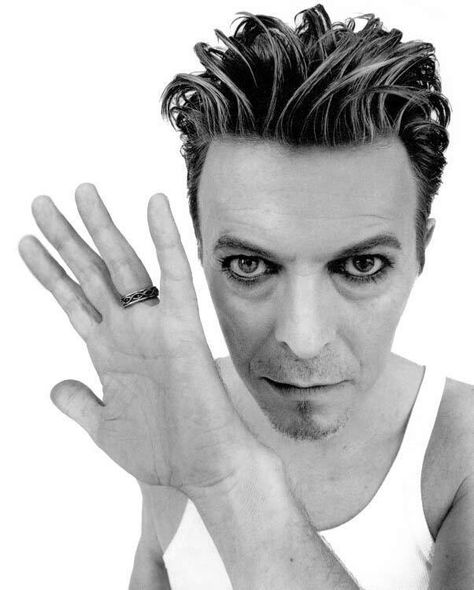 DB by John Rankin, 1995. Rankin Photography, John Rankin, Bowie Starman, Famous Portraits, Major Tom, Ziggy Stardust, I'm With The Band, After Life, Mad Max