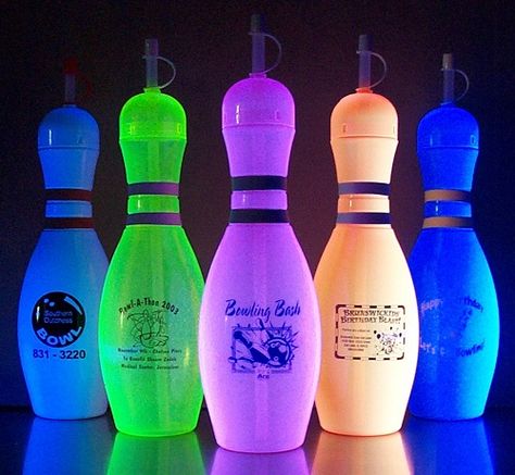 Bowling Pin Water Bottles that glow under black-light! Fun bowling party favors! Glow Bowling Birthday Party, Cosmic Bowling Birthday Party, Glow In The Dark Bowling Party, Sweet 16 Bowling Party Ideas, Bowling Party Favors Goody Bags, Neon Bowling Party, Kids Bowling Party Ideas, Adult Bowling Party Ideas, Glow Bowling Party Ideas