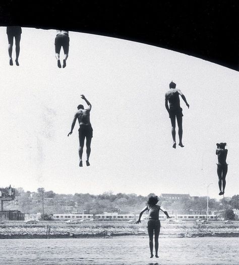 Jim Botticelli on Instagram: “If you can’t take the heat, jump off the Dorchester bridge. Note the Red Line in the distance. I’m assuming this photo ran in the Globe.…” People Jumping, Foto Langka, Foto Vintage, Foto Art, Vintage Summer, Bay Bridge, In Boston, Belle Photo, Black And White Photography