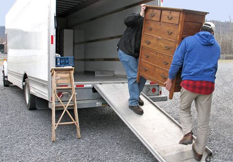 Moving Day Checklist, Downsizing Tips, Functional Workouts, Office Relocation, House Moving, Professional Movers, Packing To Move, Moving Long Distance, Removal Company