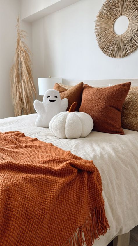 THE ESTIMATED STARTING SHIP DATE IS 9/15/24. Please note PREORDERS take multiple business days to ship due to the high volume. You will receive tracking when your Order ships!Experience the cozy warmth of autumn with these oversized, plush pumpkin pillows. Crafted with the softest Sherpa fabric, they are not only a delight to touch but also make a stunning addition to your living room, bedroom, or any space that could use a touch of seasonal charm. PRODUCT DETAILS: Color - Cream/ Burnt orange st Cute Fall Bedroom Decor, Autumn Pillows, Fall Room Ideas, Fall Apartment Decor, Autumn Room, Halloween Bedroom Decor, Cozy Pillows, Fall Room Decor, Fall Bedroom Decor