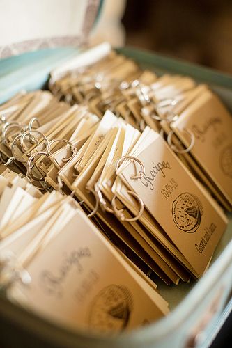 Love this! Mini-Recipe book wedding favors. Now, THAT is truly a gift made with love. Wedding Favors And Gifts, Kids Wedding Favors, Book Favors, German Wedding, Creative Wedding Favors, Offbeat Bride, Wedding Favors Cheap, Favors Diy, Diy Wedding Favors