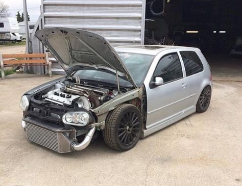 Vw Golf Mk4 Modified, Vw Performance, Jetta A4, Car Pic, Vw Golf Mk4, Golf Mk3, Aesthetic Car, Dodge Muscle Cars, Golf 4