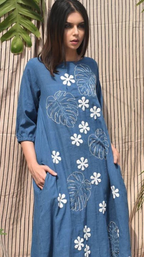 Applique Kurti Design, Khadi Embroidered Kurti, Applique Designs For Women Kurti, Applic Designs Dress, Kurta Embroidery Design For Women, Khadi Kurta Designs Women, Hand Painted Kurtis Cotton, Linen Kurta Designs For Women, Khadi Kurta Designs