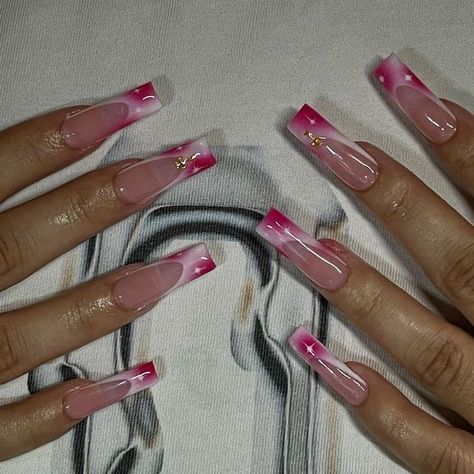 Airbrush Nails Square, Nail Inspo Birthday, Red Pink Nails, Black French Tip Nail, Nails Airbrush, French Manicure Acrylic Nails, Black French Tip, French Tip Nail Art, French Tip Nail