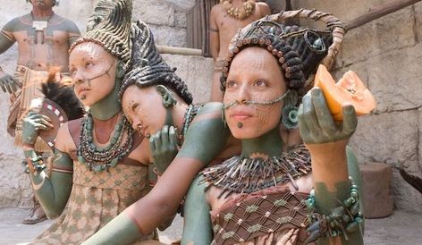 Apocalypto (2006): Filmmaking Meets Archaeology – Dragon Lord, Mayan People, Maya Civilization, Maya Art, Mayan Cities, Mayan Art, Ancient Maya, Mayan Culture, Ancient Mayan