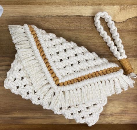 Macrame clutch purse on a wooden tray Macrame Mermaid Tail, Macrame Mermaid, Sustainable Crafts, Mermaid Tail Keychain, Beginners Macrame, Macrame Bottle, Macrame Clutch, Hitch Knot, Basic Knots