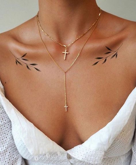 Tiny Tattoo, Tattoo Inspiration, Girl Finger Tattoos, Tato Dada, Pola Tato, Bone Tattoos, Inspiration Tattoos, Cute Little Tattoos, Classy Tattoos