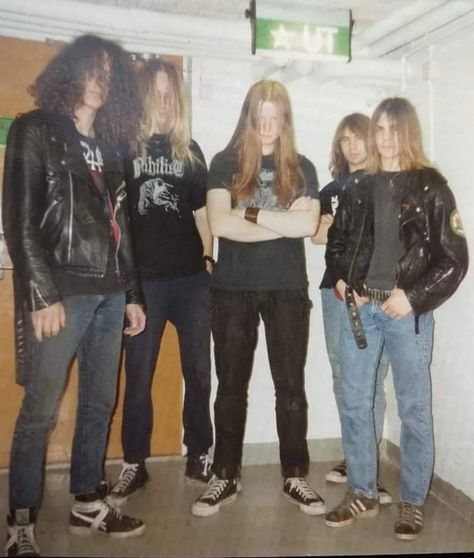 1980s Metal Fashion, Black Metal Fashion Men, Heavy Metal Outfit Men, Black Metal Outfit Men, Metal Head Men, Metalhead Outfits Men, Metal Head Boyfriend, Metal Head Style, Metal Head Outfits Men