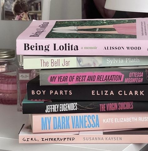 Reading Motivation, Unread Books, Recommended Books To Read, Books Aesthetic, Mia 3, Sofia Coppola, Cool Books, Rest And Relaxation, Aesthetic Pink