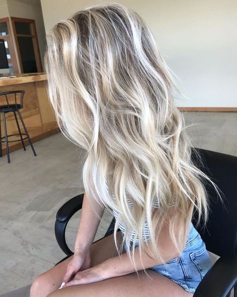 Blonde Bayalage On Dark Blonde Hair, Light Dimensional Blonde, High Light Hair Blonde, Lived In Bright Blonde, Hairstyle Braided, Hairstyle Braids, Summer Blonde Hair, Hairstyles Braid, Icy Blonde Hair