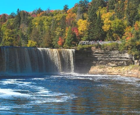 Things To Do In Michigan, Up North Michigan, Lake Michigan Lighthouses, Fall In Michigan, North Country Trail, Michigan Fall, Apple Orchards, Cider House, Mackinaw City