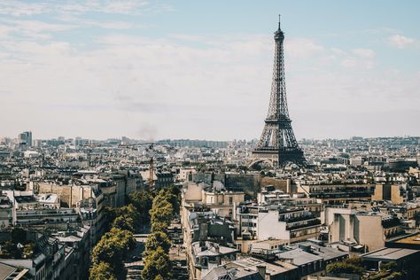 Eiffel Tower eiffel tower #paris #buildings #5K #wallpaper #hdwallpaper #desktop Paris Aesthetic Wallpaper, Paris Wallpapers, Paris Background, Europe Wallpaper, Paris Buildings, Desktop Wallpaper Macbook, City Of Paris, Paris Tour, Paris Tour Eiffel