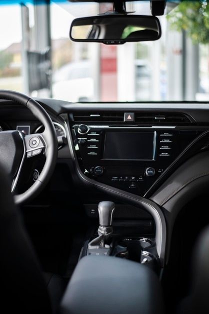 Inside Car Front View, Suburban Aesthetic, Discovery Car, New Car Picture, Midwest Aesthetic, Toyota Trueno, Black Car Wallpaper, American Aesthetic, Cars Toyota