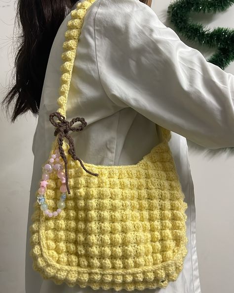 Crochet Shoulder Bag 👜˚˖𓍢ִ໋🌷͙֒✧˚.🎀༘⋆ Swipe for more details ➡️ Accessorise your bag by adding more charms ➡️💖🎀✨ Size - 8×6' Can customize in any size and color. DM to get orders customised! #bag #shoulderbag #crochet #crochetbag #crochetaddict #crochetshoulderbag #crochetshoulderbags #crochetbagsforsale #crocheting #likeforlikes #supportsmallbusiness #delhi Crochet Shoulder Bags, Yellow Textures, Crochet Shoulder Bag, Tarnished Jewelry, Personalized Accessories, Bag Charm, You Bag, Crochet Bag, Everyday Look