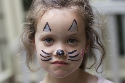 Fimo, Childrens Face Paint Ideas, Cat Face Paint Easy, Face Paint Simple, Face Paint For Halloween, Cat Face Painting, Cat Face Paint, Face Paint Easy, Pumpkin Face Paint