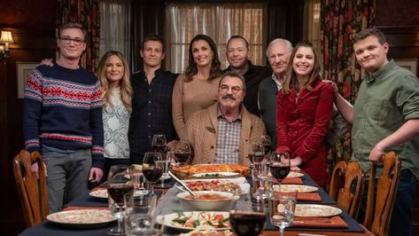 BLUE BLOODS’ Donnie Wahlberg Explains the Significance Behind the Show’s Family Dinners Erin Reagan, Danny Reagan, Jamie Reagan, Blue Bloods Tv Show, Clue Movie, Tori Roloff, Katie Ledecky, Kellie Pickler, Bridget Moynahan