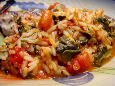 Spinach and Rice Spinach And Rice, Quick Easy Salad, Slow Cooker Soups, Recipes Mediterranean, Spinach Rice, College Cooking, Recipes Slow Cooker, Tomato Rice, Vegetarian Comfort Food