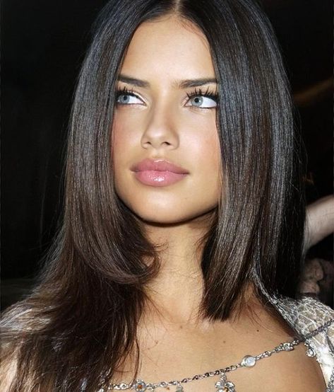 2024 celebrity 💅🏻💗 Make Up, Adriana Lima, Blue Eyes, Hair, Lima, Nail Ideas, Long Hair, Dresses, A Woman