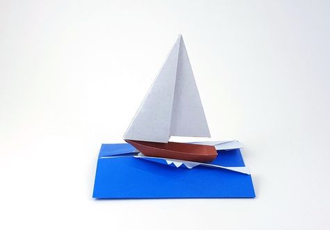 Origami Boats - Page 3 of 3 | Gilad's Origami Page Paraty, Origami Sailboat, Origami Boats, Boat Origami, Origami Book, Origami Boat, Packaging Diy, Typography Branding