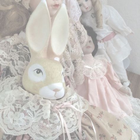 #doll #dollhouse #vintage #vintagetoy #retro #porcelain #bunny #angelic #aesthetic Porcelain Doll Aesthetic, Dolly Aesthetic, Creepy Cute Aesthetic, Milk Teeth, Vintage Porcelain Dolls, Doll Aesthetic, Angel Aesthetic, Living Dolls, Angel Doll