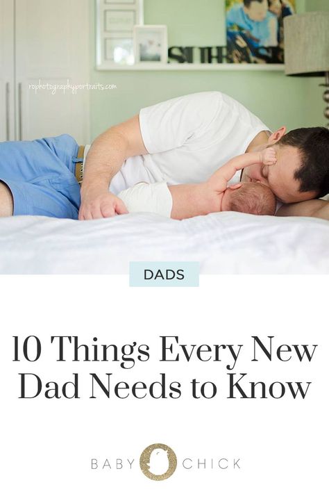 Here are our top 10 things that every new dad needs to know that will better prepare them for what's to come. Tips For New Dads, Toddler Routine, Motherhood Inspiration, Baby Chick, Strong Family, Baby Advice, Dad Baby, Christmas Planner, Before Baby