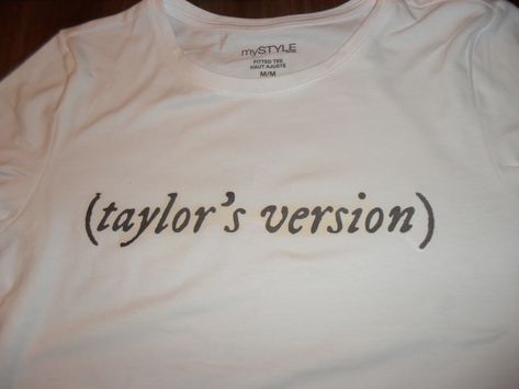 Taylor Swift Diy Shirt Ideas, Taylor Swift Shirt Aesthetic, Taylor Swift T Shirt Diy, Homemade Taylor Swift Shirts, Taylor Swift Eras Shirt, Taylor Swift Diy Tshirt, Taylor Swift Shirt Cricut, Taylor Swift Lyrics Shirt, Diy White Tshirt Ideas