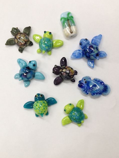 Fimo, Lisa Hanna, Beads Of Courage, Lampwork Art, Lampwork Bead Jewelry, Art Glass Jewelry, Lampwork Jewelry, Handmade Lampwork Bead, Beads Chain