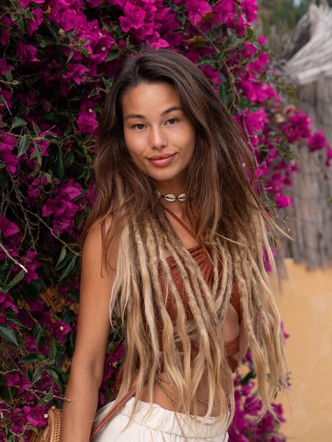 Hippies, Modern Hippy, Partial Dreadlocks White Women, Curly Dreadlock Hairstyles, Partial Dreadlocks, Human Hair Dread Extensions, Women With Dreadlocks, Partial Dreads, Dread Braids