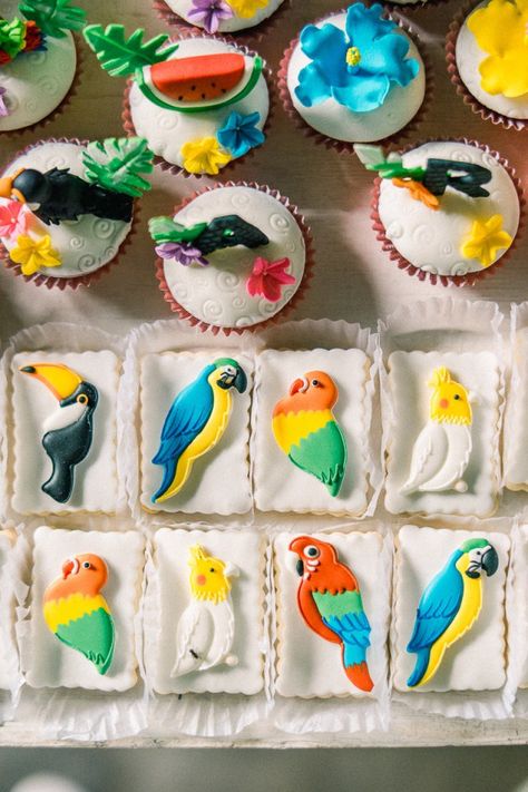 Artyst’s Tropical Aviary Themed Party – Sweets Parrot Birthday Cake, Tropical Aviary, Rio Birthday Parties, Bird Theme Parties, Rio Movie, Pineapple Birthday Party, Bird Birthday Parties, Tropical Birthday Party, Pineapple Birthday