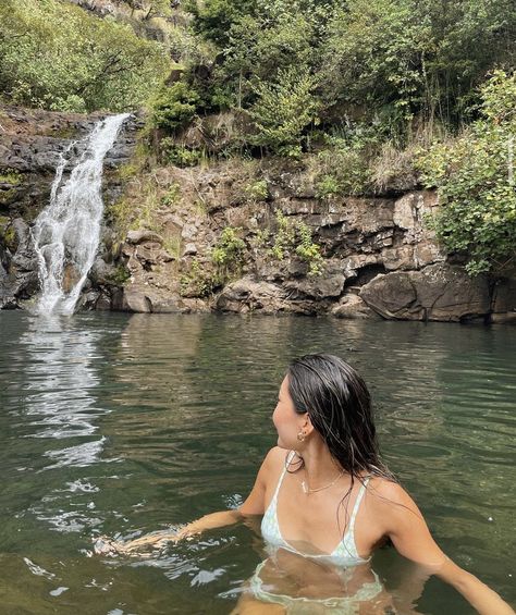 Hoopii Falls Kauai, Waterfall Pics, Waterfall Pictures, Waterfall Photo, Foto Poses, Beach Poses, Instagram Photo Inspiration, Summer Feeling, Summer Dream