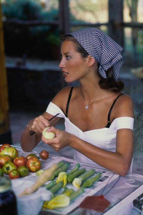 Retro Vacation Aesthetic, Amalfi Coast Clothes, French Riviera Fashion, Dani California, Italian Summer Aesthetic, Riviera Style, Mediterranean Aesthetic, Italian Summer Outfits, Arthur Elgort