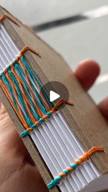 Little Forest on Instagram: "TUTORIAL!!! I made this video to show you how I sewn this book. It’s coptic stictches combined with double French link stitches in 2 colors of thread. I sew French link 2 times in each signatures. Hope you can figure it out.  Thank you for watching and enjoy binding your book  .  .  #notebookbinding  #bookbinding  #handmade  #diy #bookbinder #handicraft #copticbinding #papercraft #sketchbook #handbound #crafts  #handboundbook  #bookbinding  #etsyvancouver #handmadepaper  #etsyshop #handinotepad #paper #accessories #business  #bindery  #watercolor #longstitchbinding  #craftmanship #copticstitchbinding #vancouverart  #handmadebookclub #handmadebook #handbinding" Stitched Book Binding, Sketchbook Binding Ideas, Book Binding Signatures, Book Binding Diy Tutorials, French Link Stitch, How To Sew A Book Binding, Sketchbook Diy Book Binding, Book Binding Videos, Binding Books Diy Simple