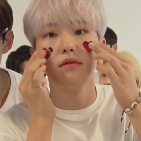 Hoshi Icons Cute, Cute Seventeen Icons, Kpop Icons Seventeen, Hoshi Icon Cute, Seventeen Cute Icons, Seventeen Hoshi Cute, Hoshi Cute Icon, Hoshi Seventeen Cute, Kpop Icons Cute