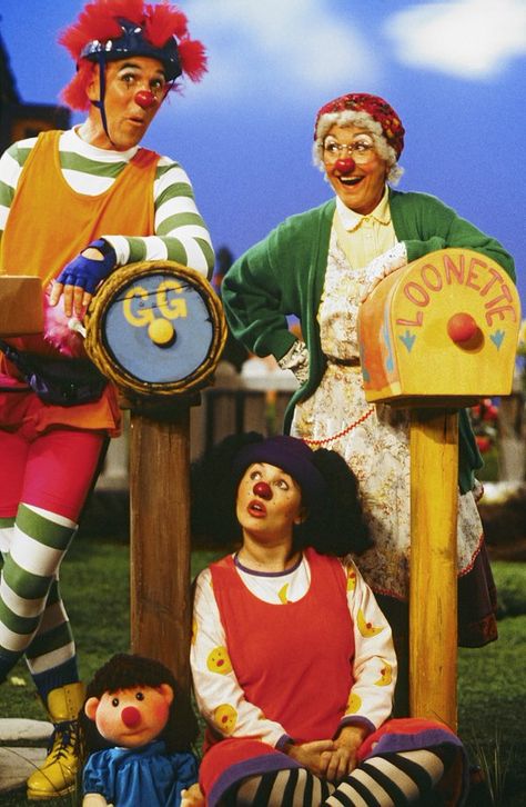 The Big Comfy Couch TV series Big Comfy Couch Show, Big Comfy Couch, The Big Comfy Couch, 90s Tv Shows, Childhood Memories 2000, 90s Tv, Childhood Tv Shows, Kids Tv Shows, Comfy Couch