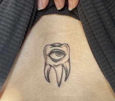 Creepy Eyeball Tattoo, Teary Eye Tattoo, Deviled Egg Tattoo, Simple But Cool Tattoos, Sick And Poke Tattoos, Chest Tattoo Eye, Traditional Tooth Tattoo, Eyeballs Tattoo, Creepy Eye Tattoo