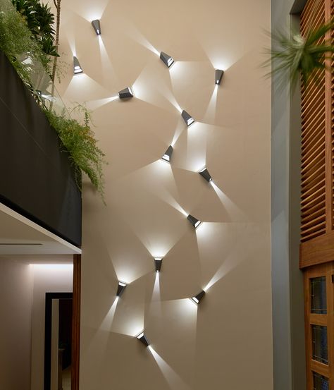 The three categories of lighting designs to light up your day Light Designs On Wall, Innovative Lighting Design, Corner Lighting Ideas, Wall Lighting Design Interiors, Wall Light Design Ideas, Lobby Lighting Design, Stair Wall Design, Interior Lighting Ideas, Retail Lighting Design