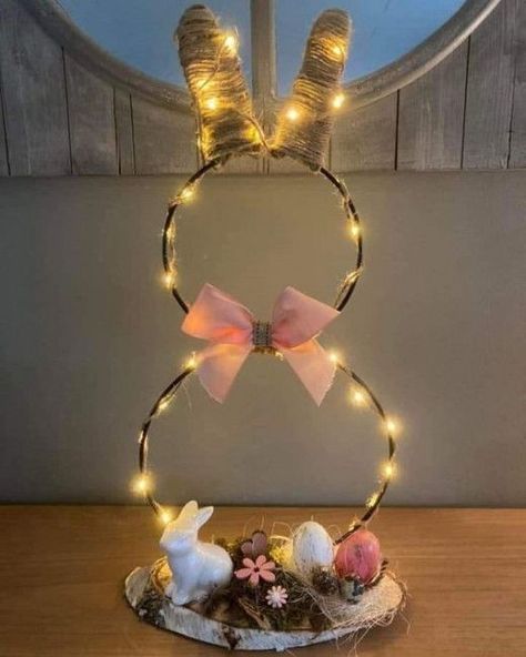 Easter Centerpieces Diy, Easter Craft Decorations, Easter Garland, Easy Easter Crafts, Easter Bunny Crafts, Easter Decorations Vintage, Easter Bunny Decorations, Easter Centerpieces, Easter Tree